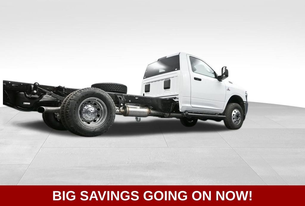 New 2026 RAM 3500 Tradesman w/ Chrome Appearance Group AWD/4WD image 46
