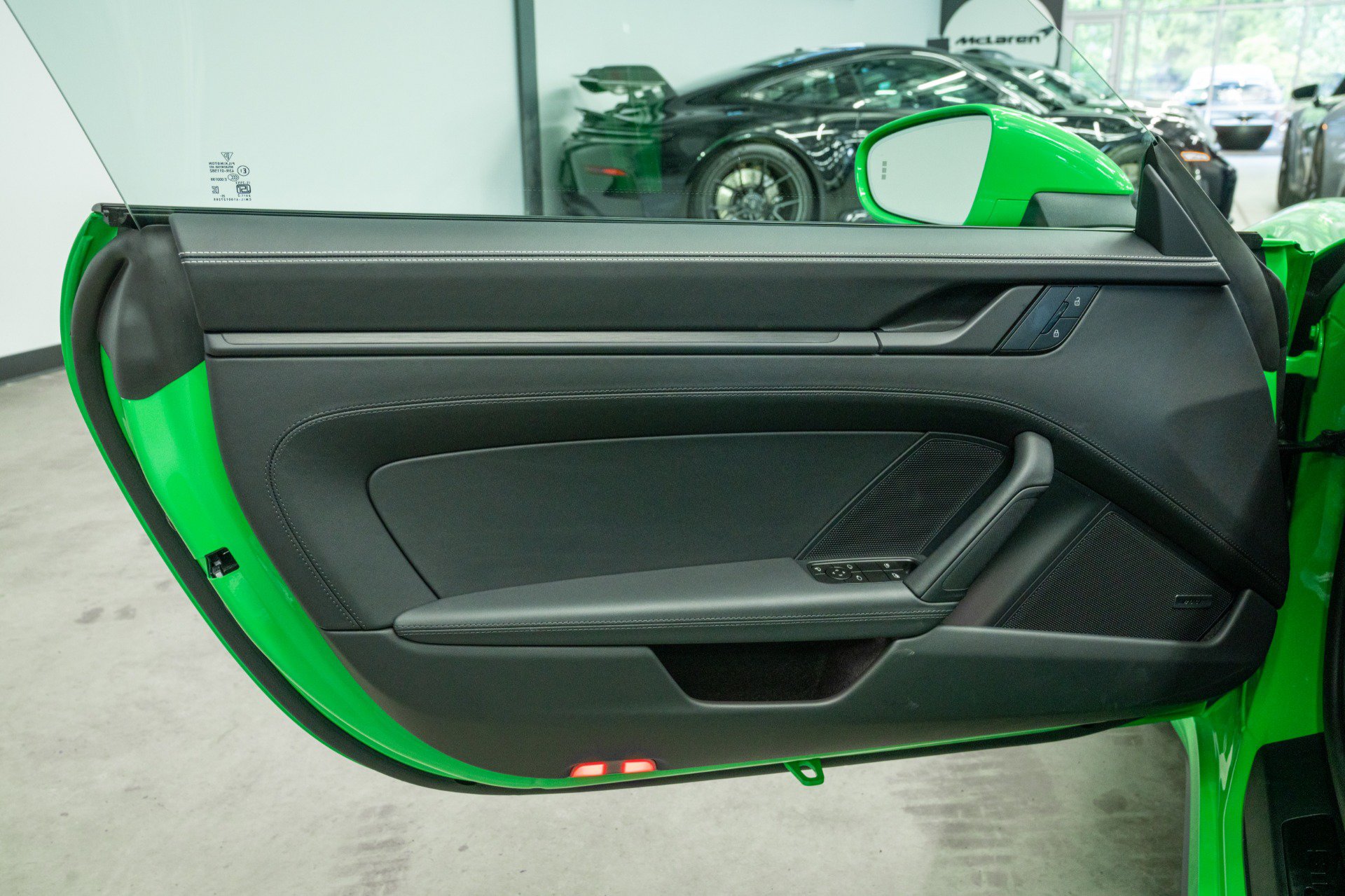 Used 2026 Porsche 911 GTS image 33