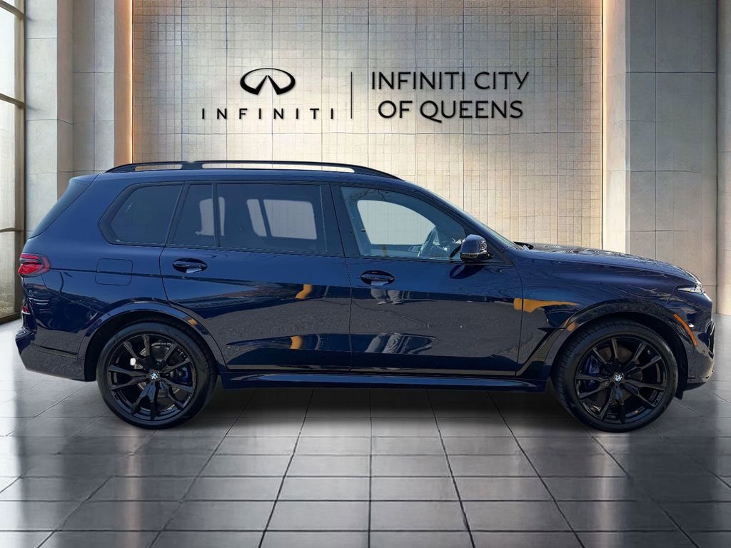 Used 2024 BMW X7 xDrive40i w/ Executive Package AWD/4WD image 4