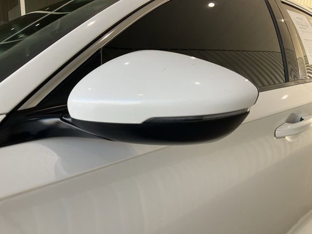 Certified 2019 Honda Accord EX-L image 3