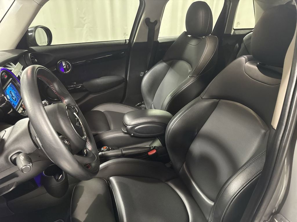 Used 2019 MINI Cooper S w/ Storage Package image 17