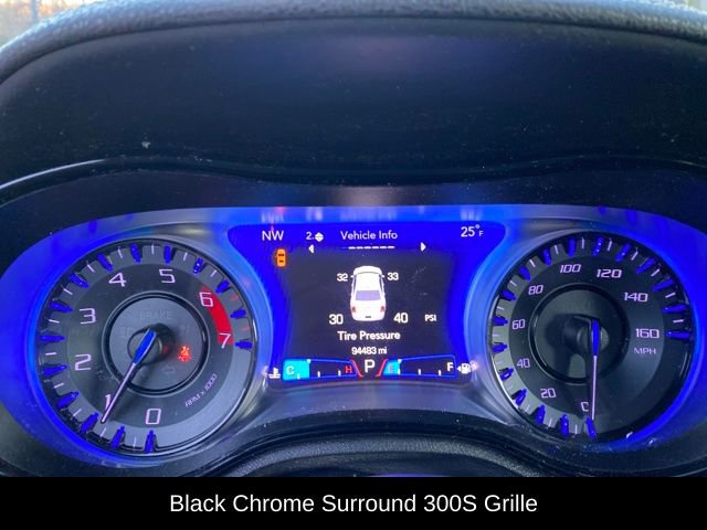 Used 2019 Chrysler 300 S w/ S Model Appearance Package image 9
