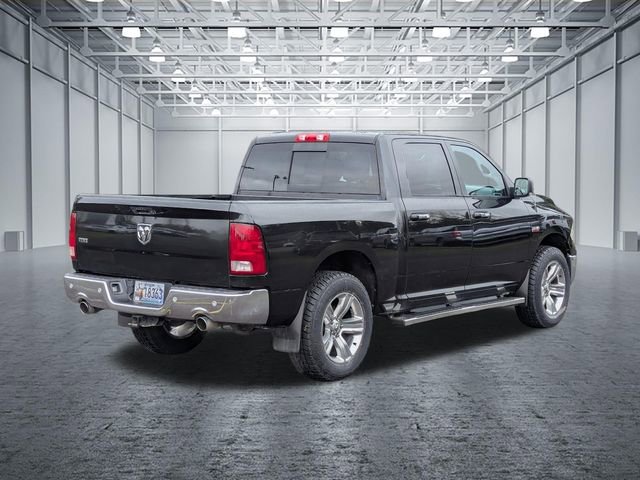 Used 2017 RAM 1500 Classic SLT w/ SLT Plus D￩cor Group image 5