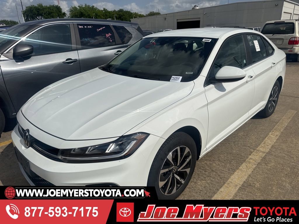 Used 2025 Volkswagen Jetta S
