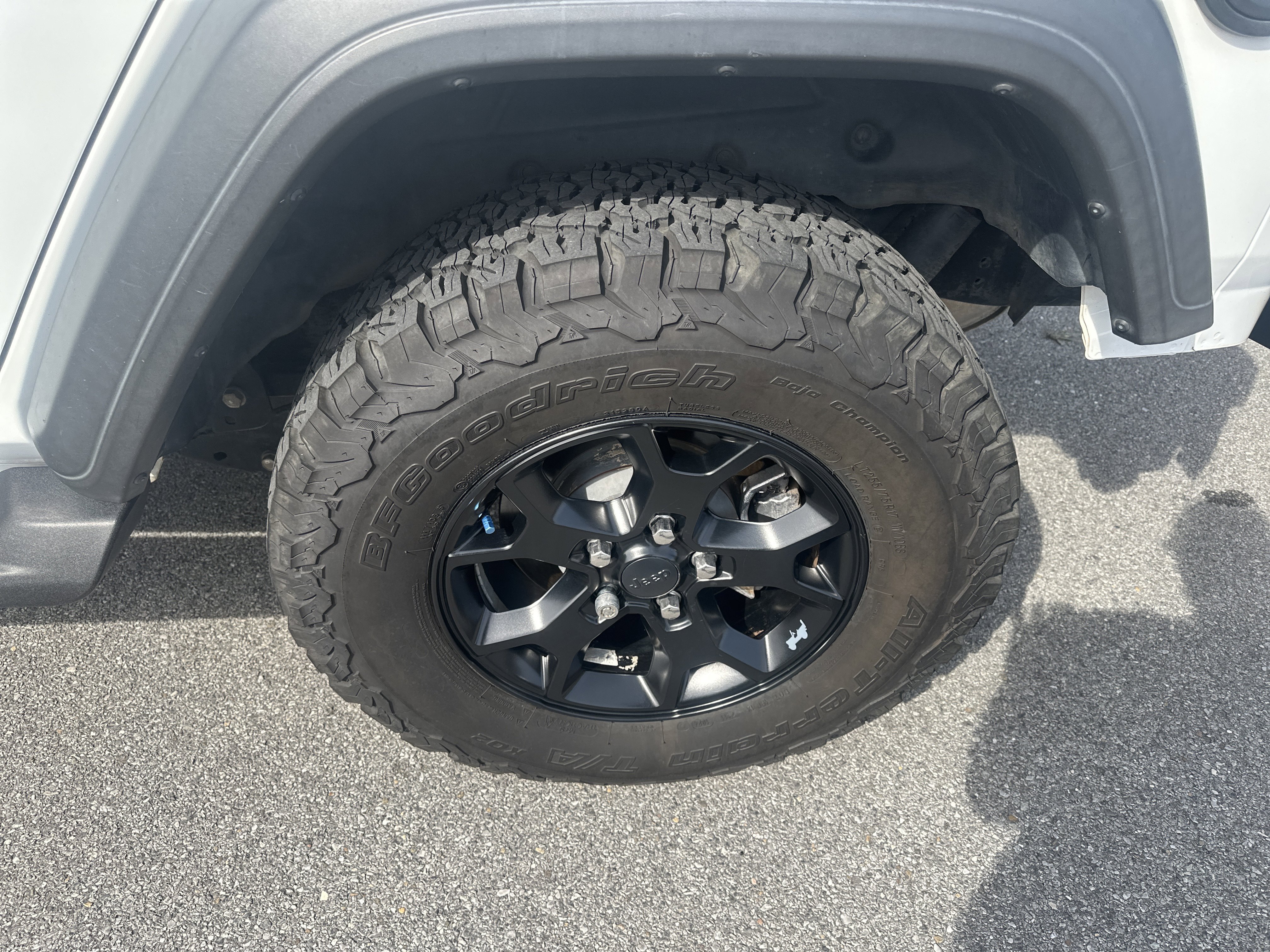 Used 2020 Jeep Wrangler Unlimited Sport image 23