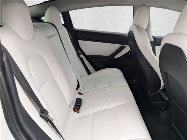 Used 2021 Tesla Model 3 Standard Range Plus image 22