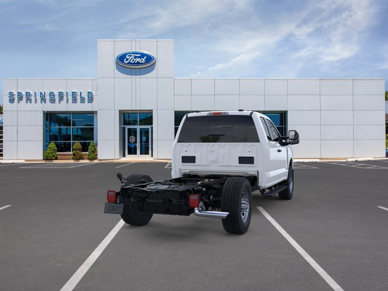 New 2025 Ford F350 XL w/ XL Chrome Package AWD/4WD image 8