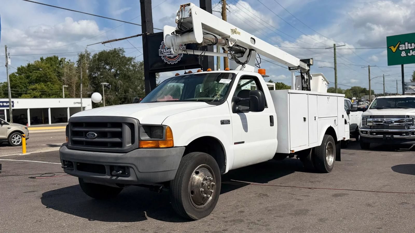 Used 2000 Ford F550 2WD Regular Cab Super Duty image 23