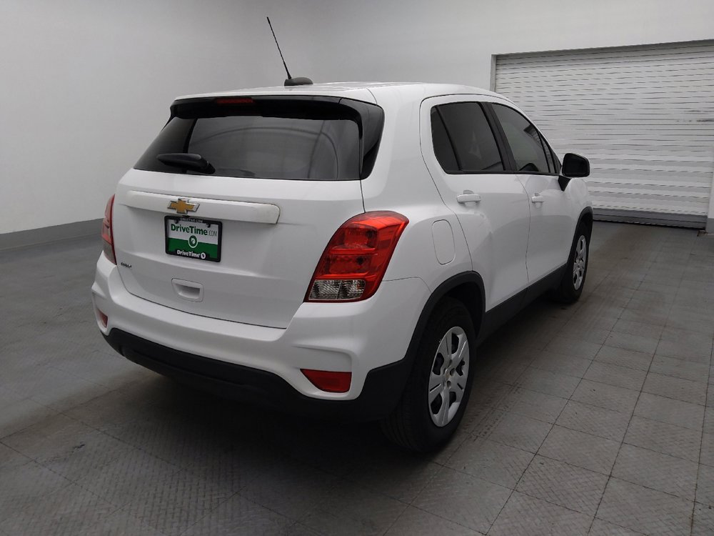 Used 2018 Chevrolet Trax LS FWD image 9