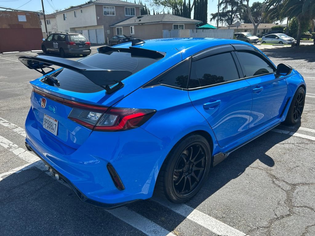 Used 2025 Honda Civic Type R image 6