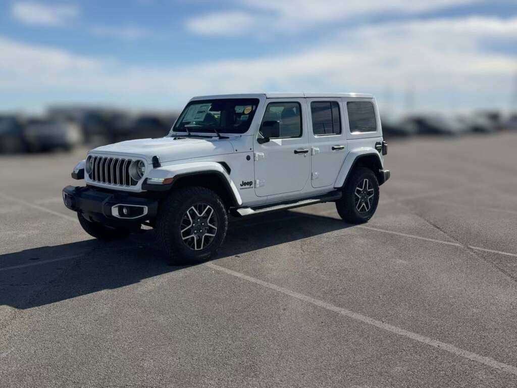 New 2026 Jeep Wrangler Sahara image 4