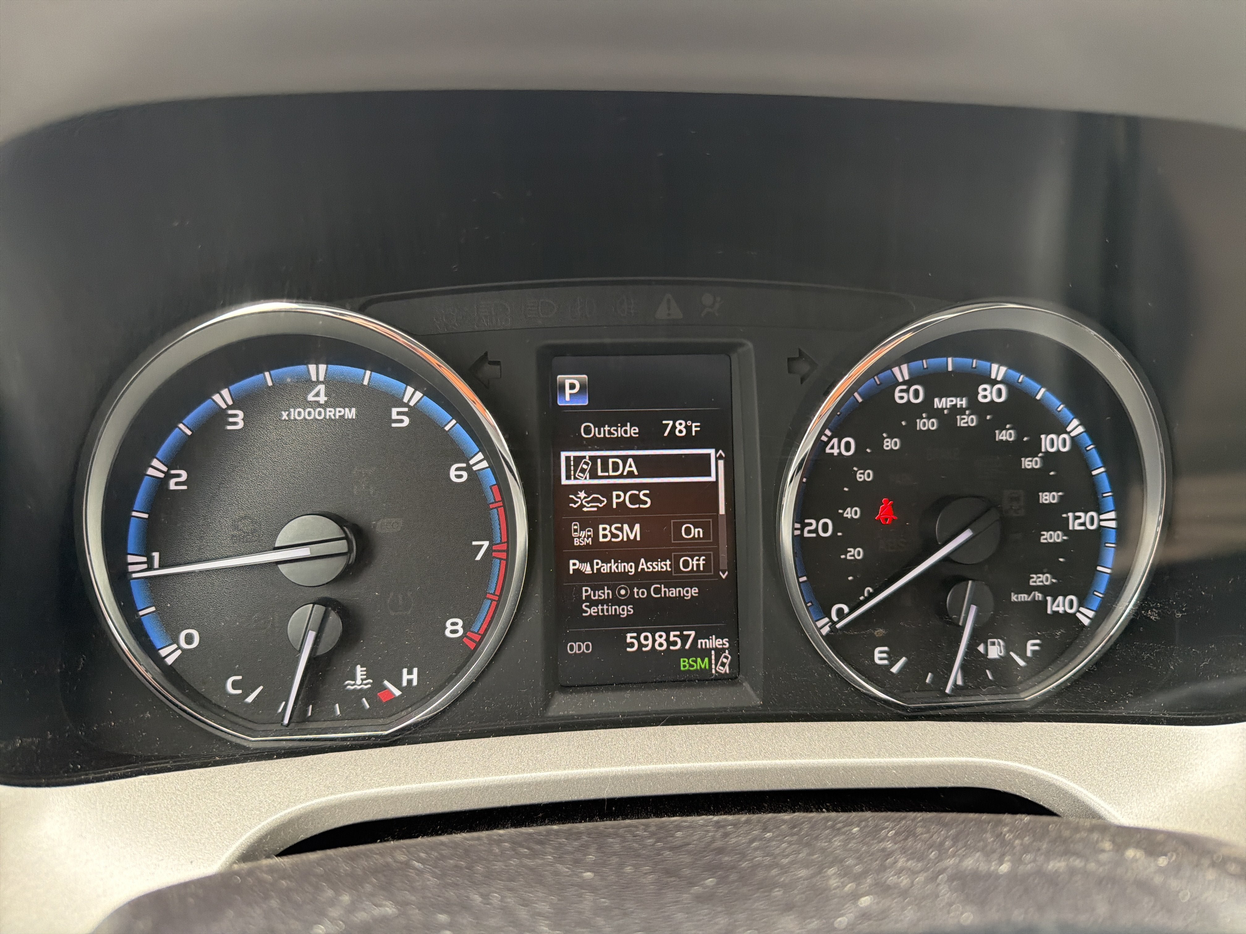 Certified 2018 Toyota RAV4 Limited w/ Advanced Technology Package AWD/4WD image 17