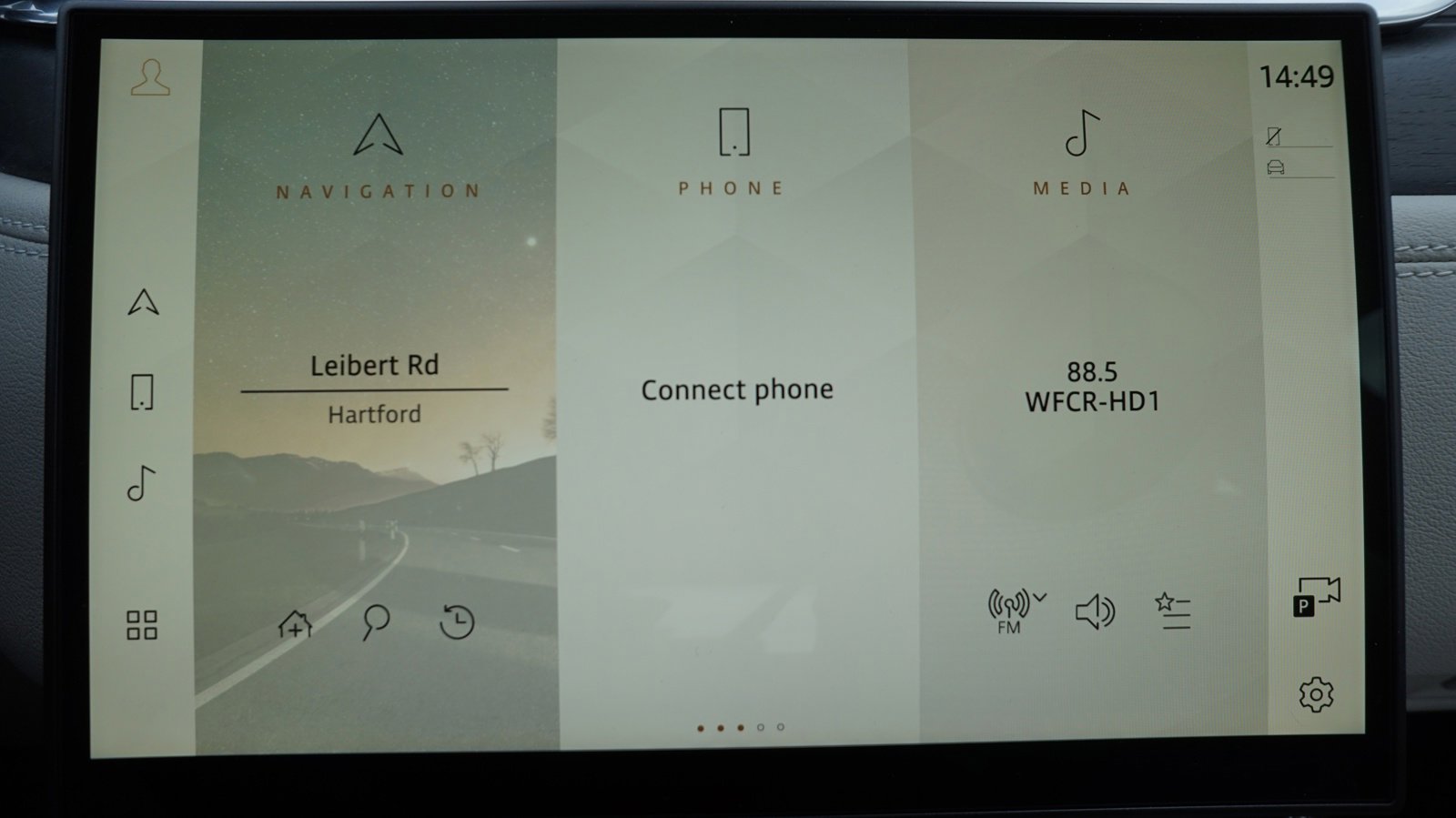 Used 2024 Jaguar XF R-Dynamic SE image 21