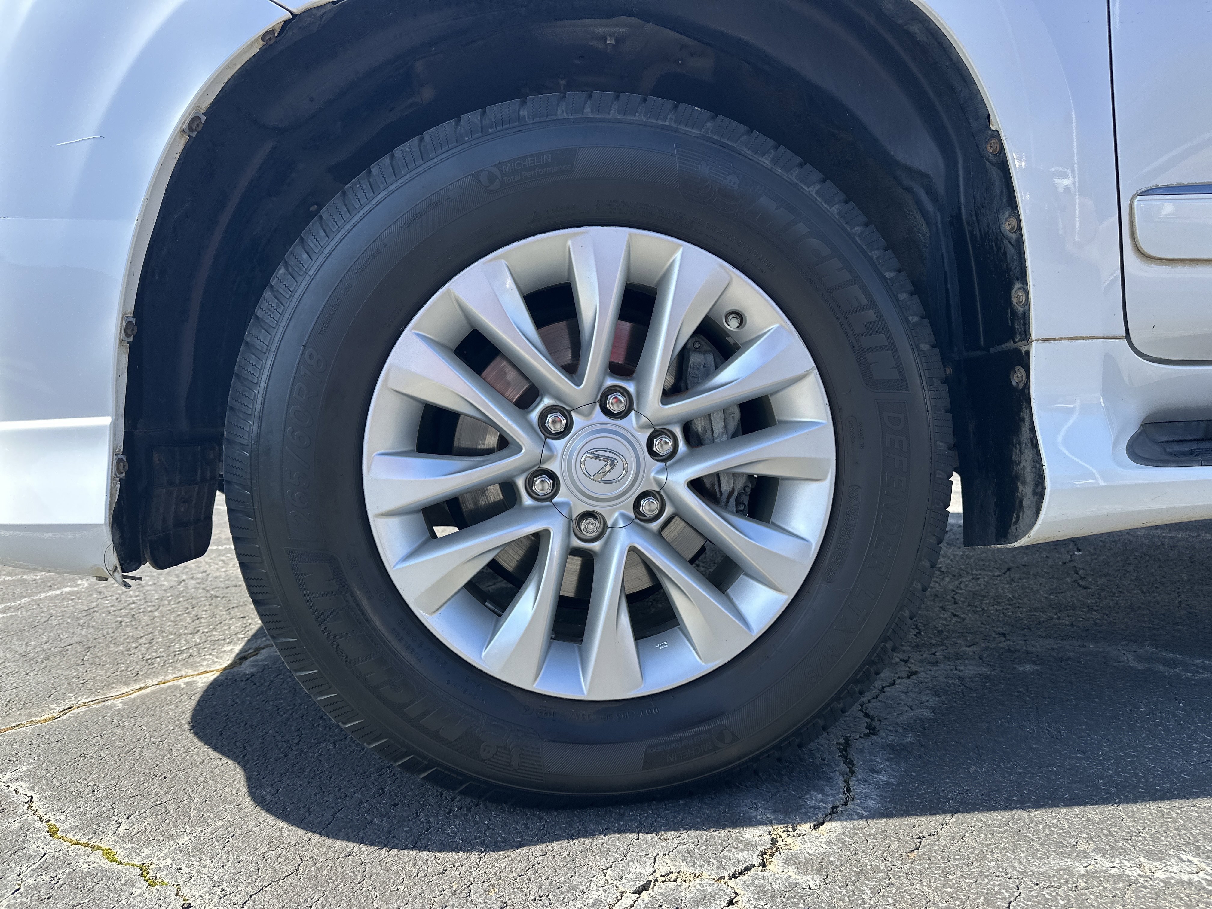 Used 2016 Lexus GX 460 w/ Premium Package image 12