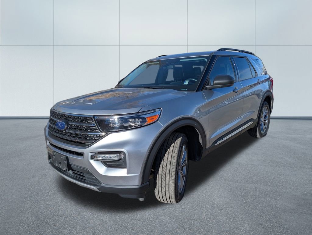 Used 2022 Ford Explorer XLT w/ Equipment Group 202A