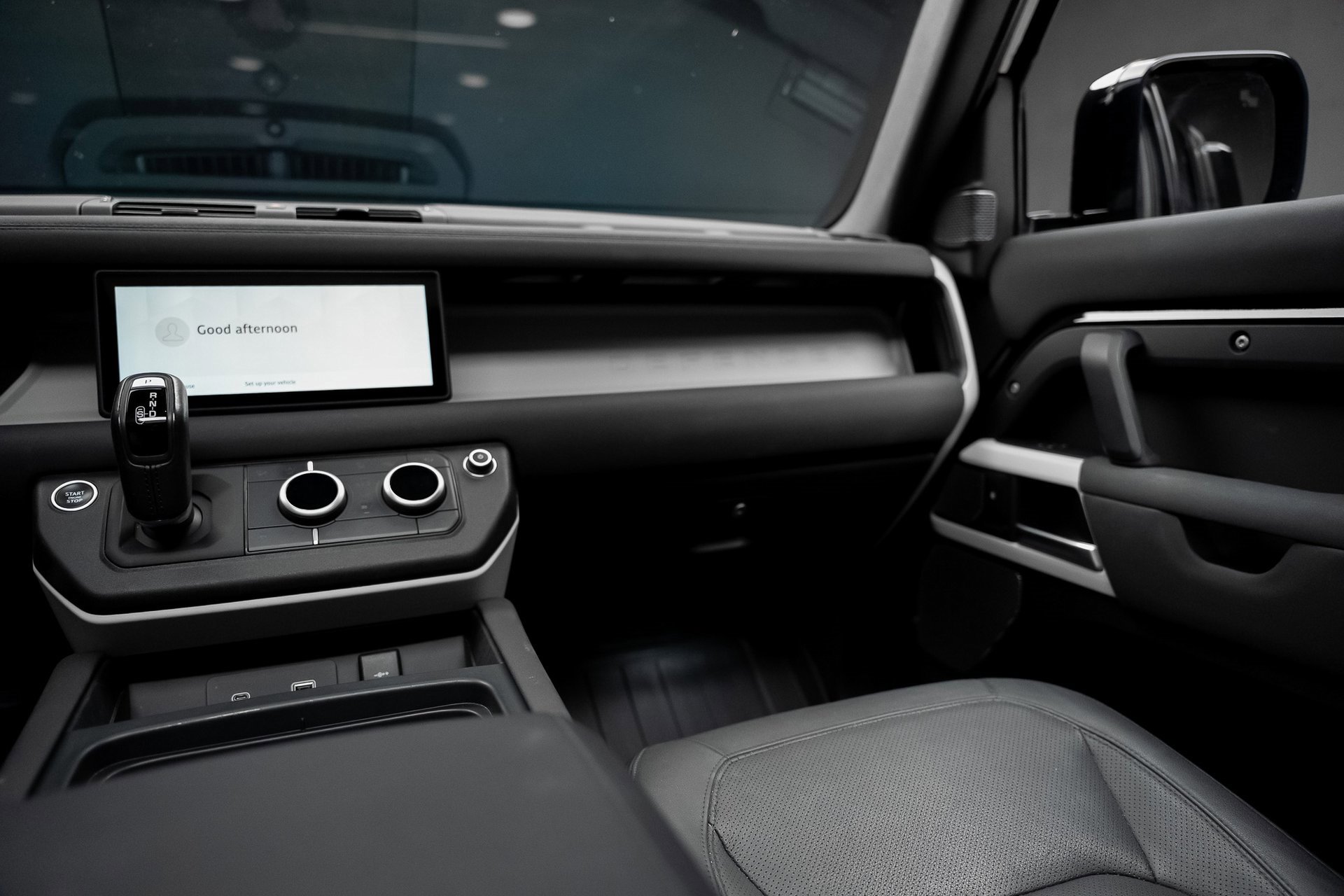 Used 2022 Land Rover Defender 110 SE image 41