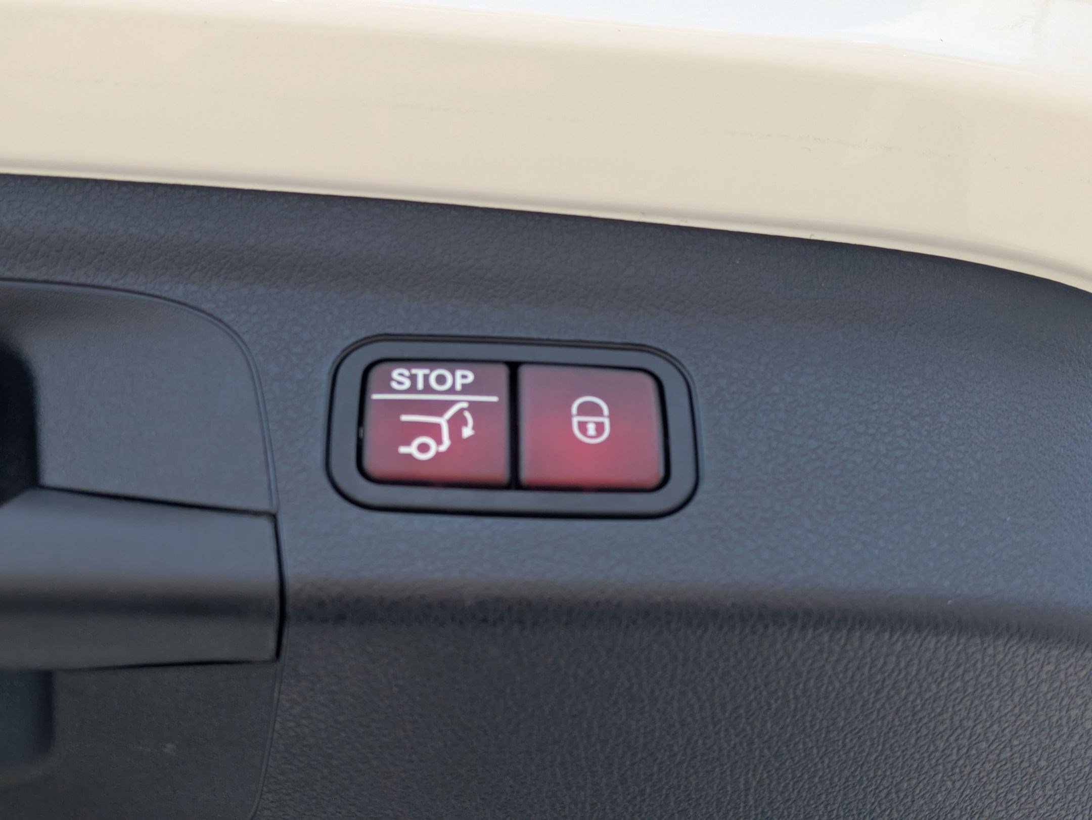 Certified 2024 Mercedes-Benz GLE 350 4MATIC image 35