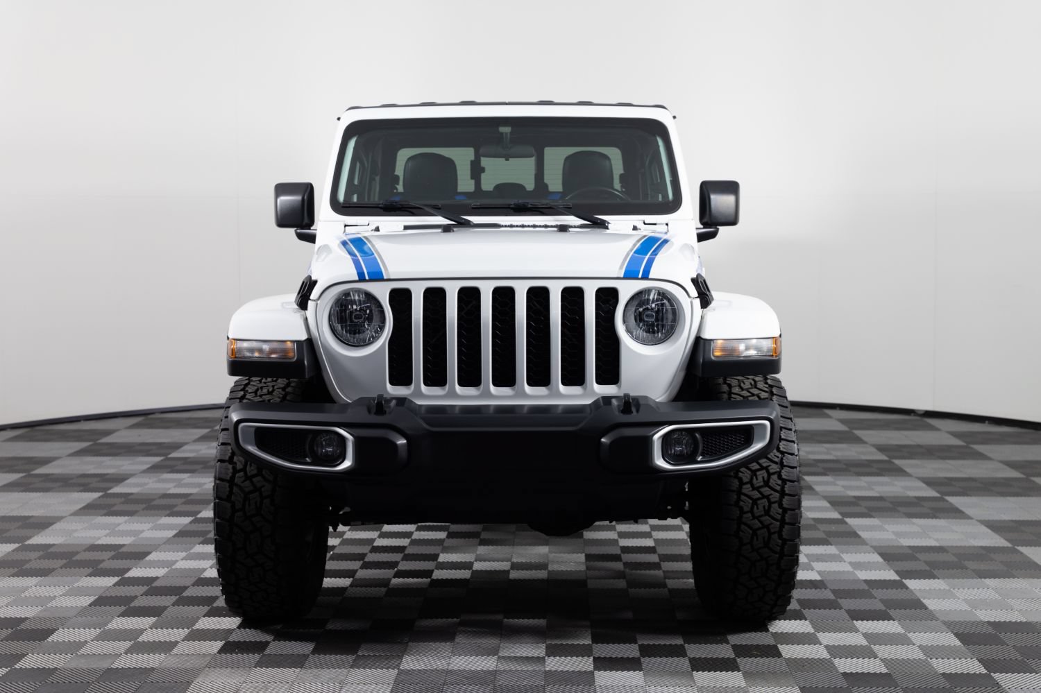 Used 2021 Jeep Gladiator Sport AWD/4WD image 11