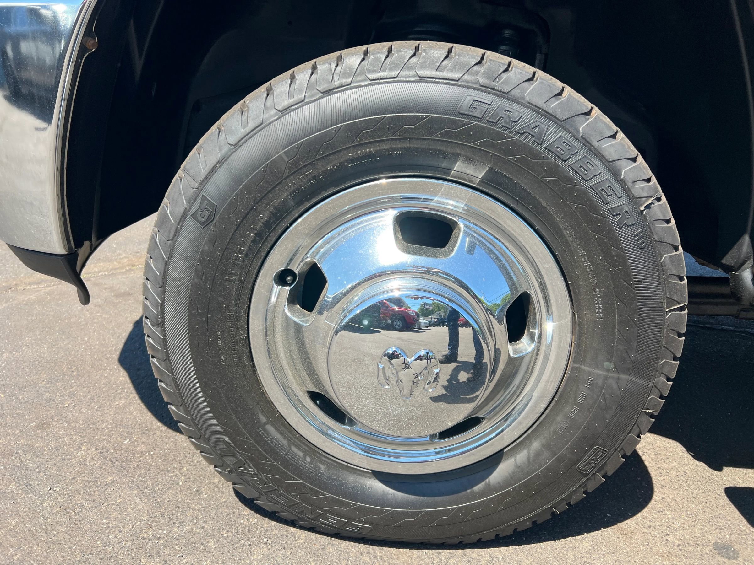 Used 2014 RAM 3500 Tradesman w/ Chrome Appearance Group AWD/4WD image 13