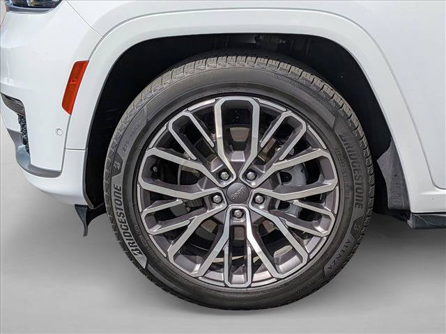 Certified 2022 Jeep Grand Cherokee L Summit AWD/4WD image 24