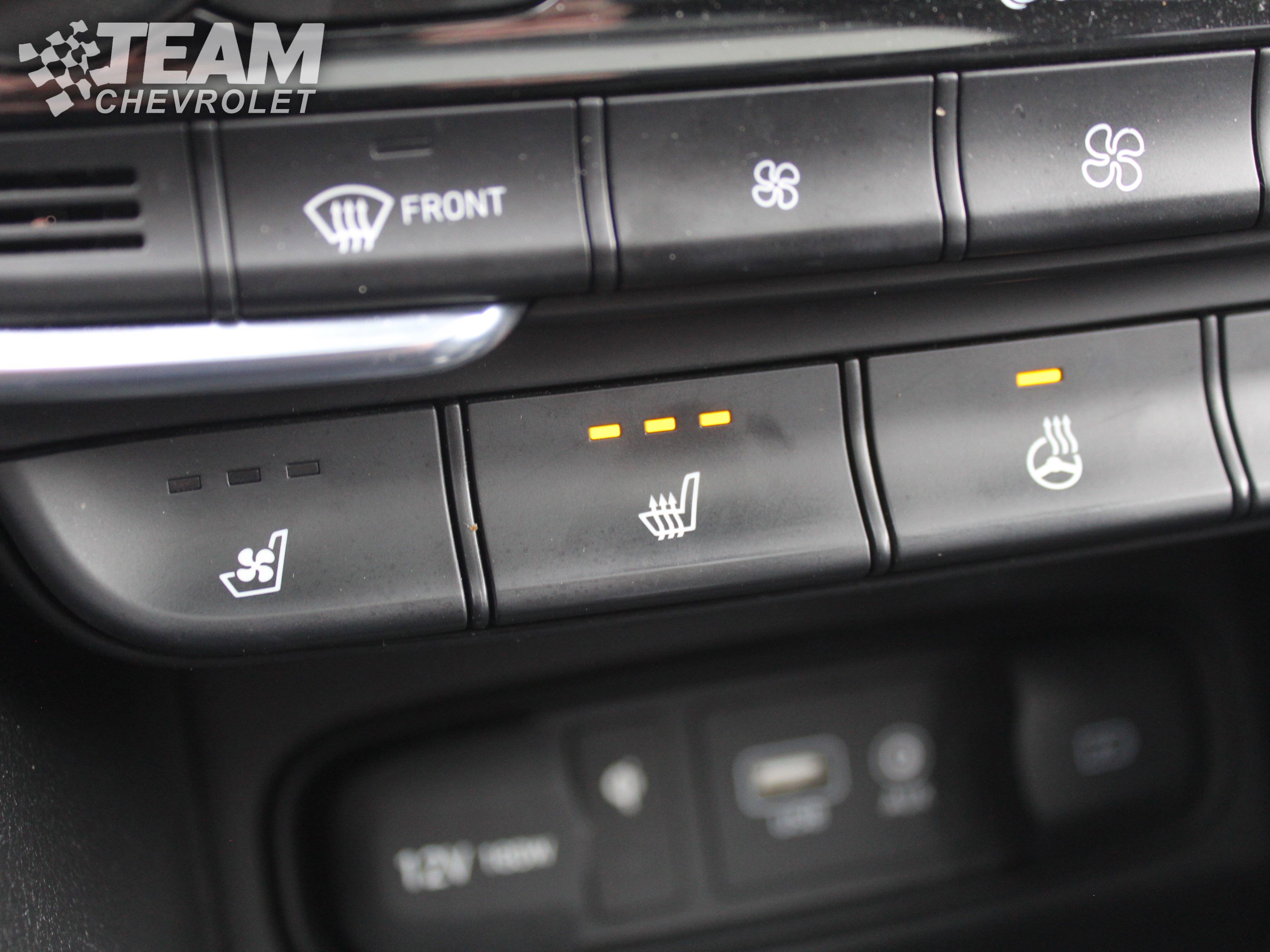 Used 2020 Hyundai Santa Fe Limited image 19