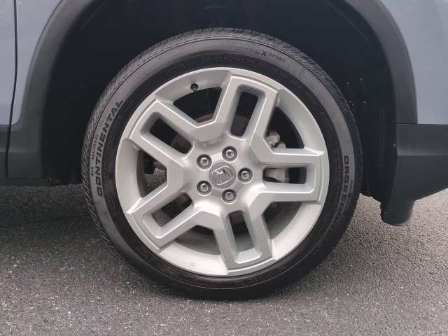 Used 2025 Honda Passport EX-L image 11