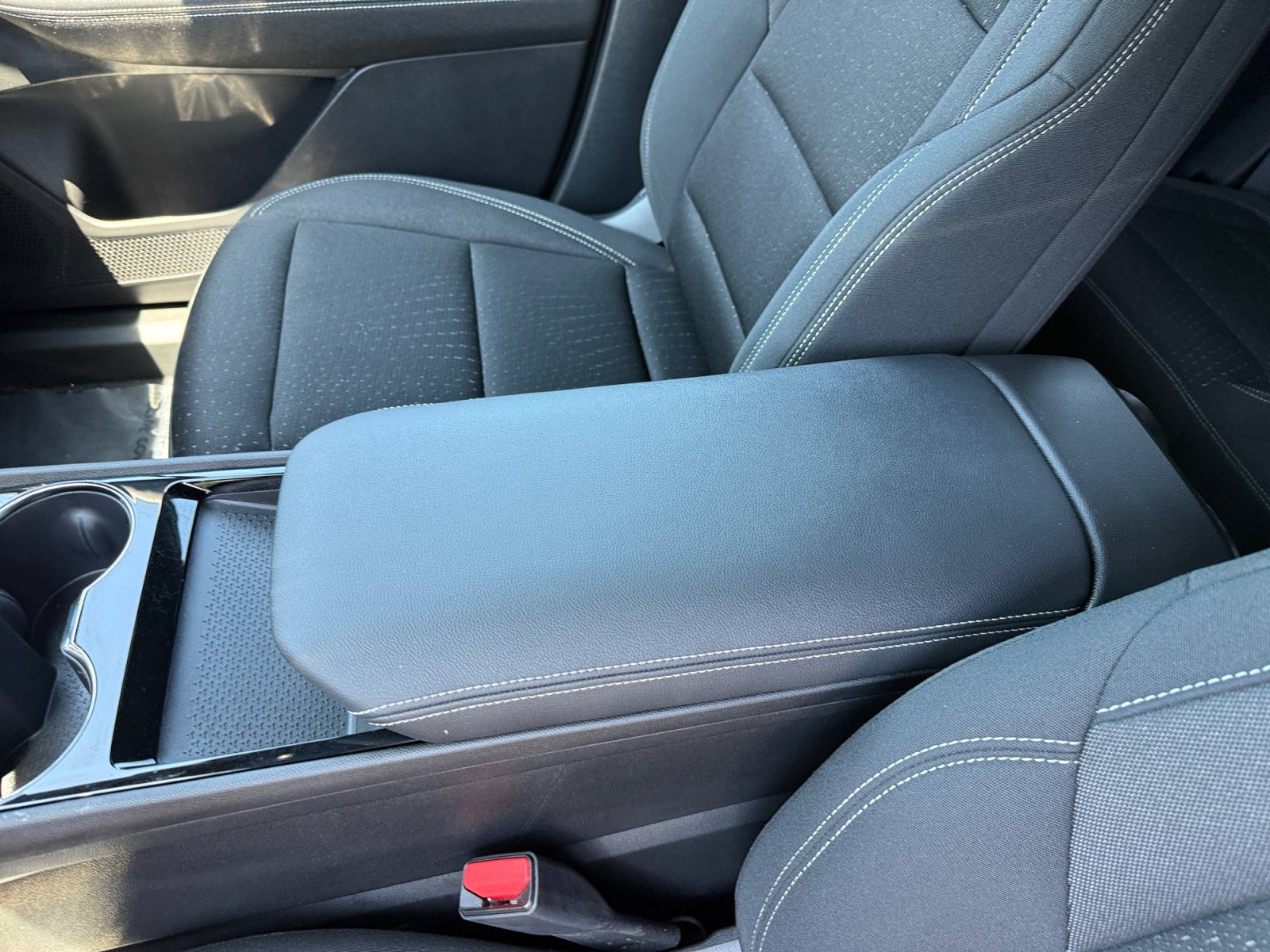Used 2025 Chevrolet Blazer EV LT FWD image 14