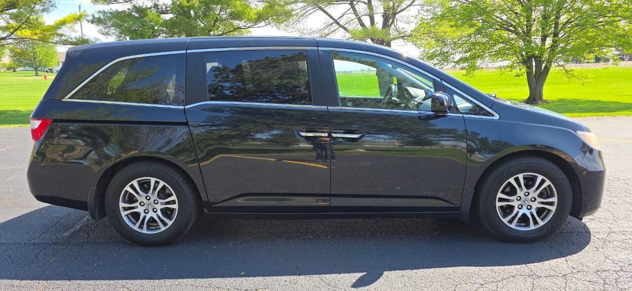 Used 2011 Honda Odyssey EX-L image 2