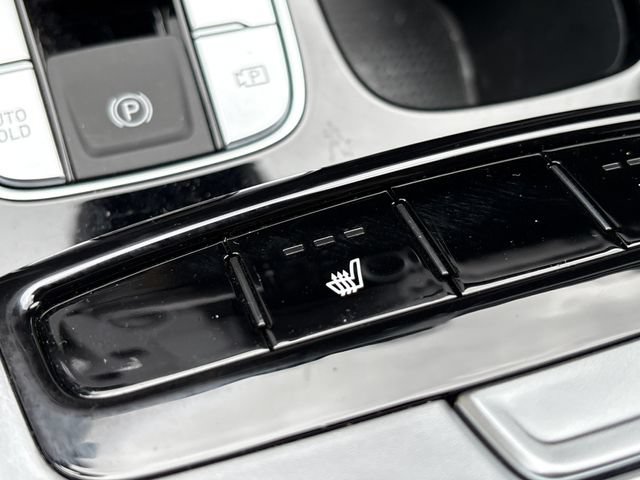 Certified 2023 Hyundai Tucson SEL AWD/4WD image 16