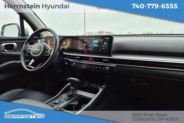 Used 2024 Kia Sorento S w/ Panoramic Sunroof Package image 29