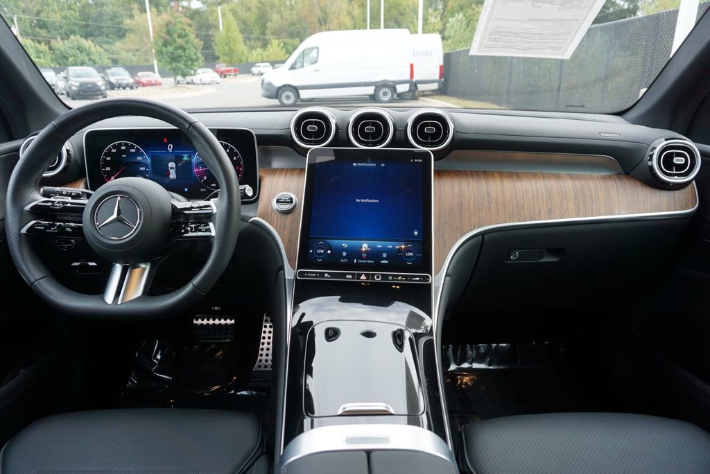 Certified 2025 Mercedes-Benz GLC 300 GLC 300 image 51