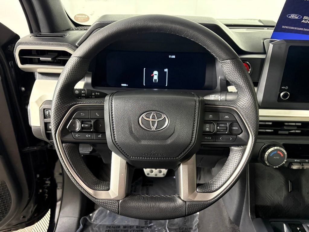 Used 2024 Toyota Tacoma TRD Sport image 14