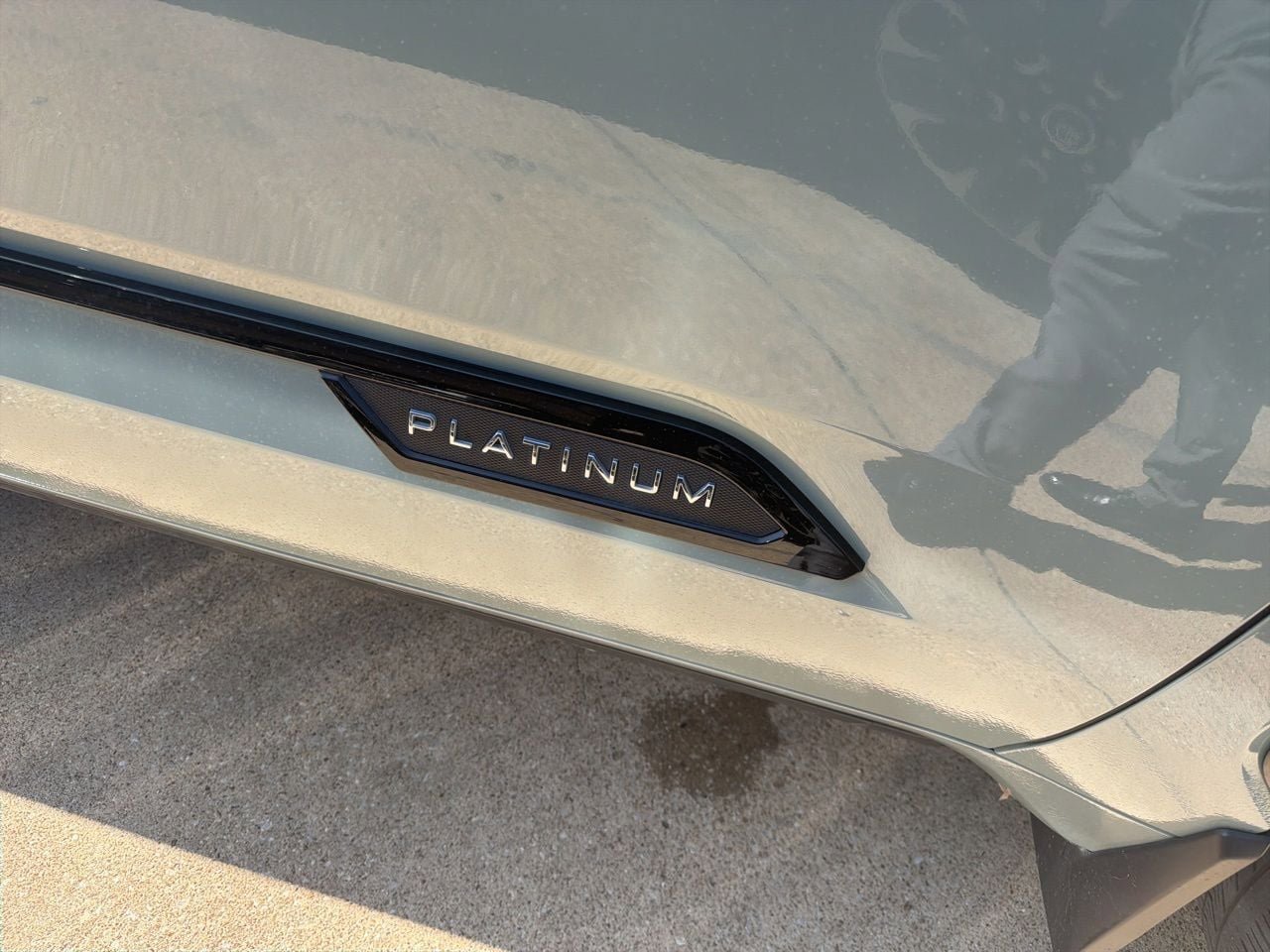 Used 2024 Toyota Tundra Platinum AWD/4WD image 7