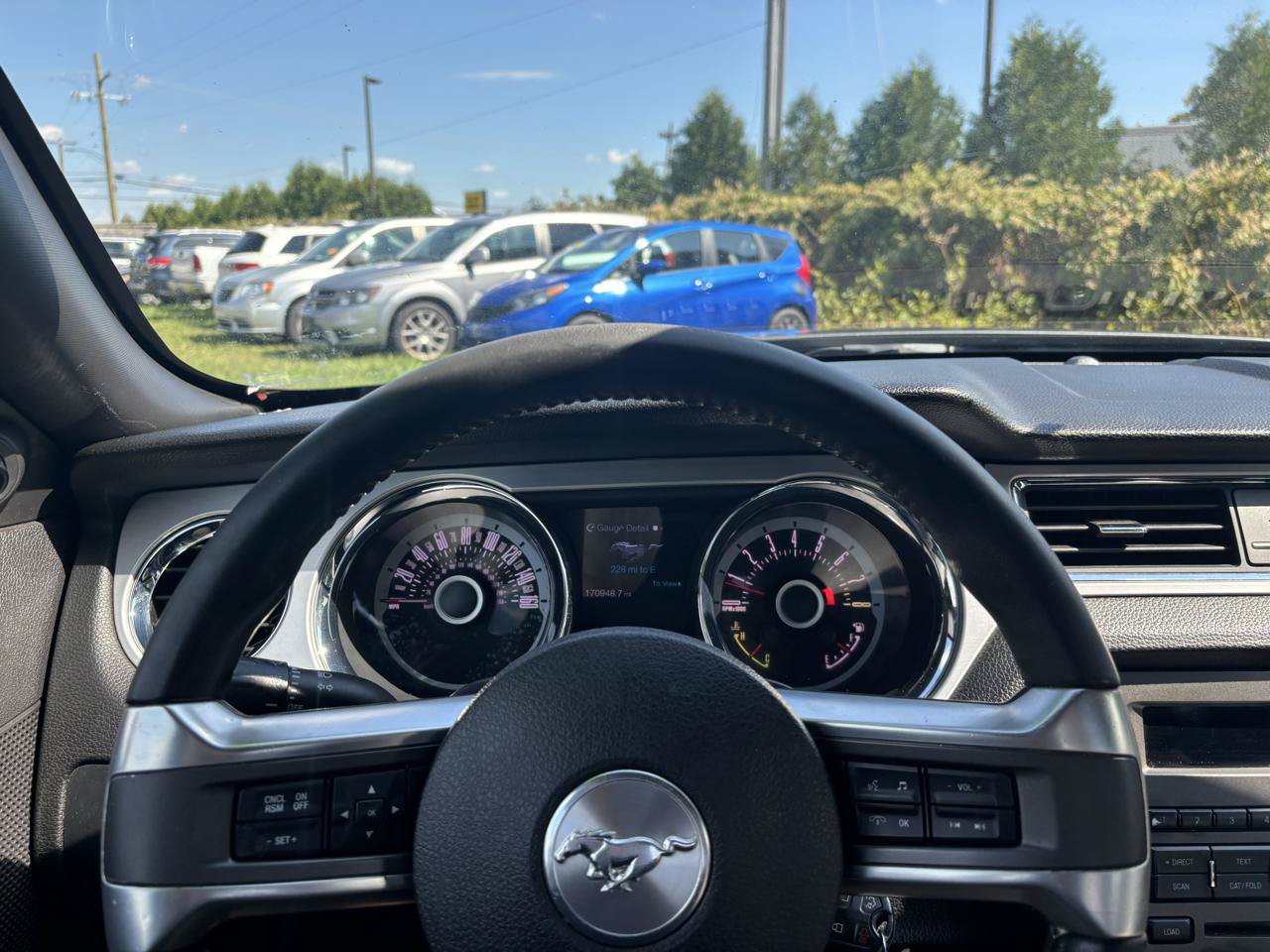 Used 2013 Ford Mustang Premium RWD image 10