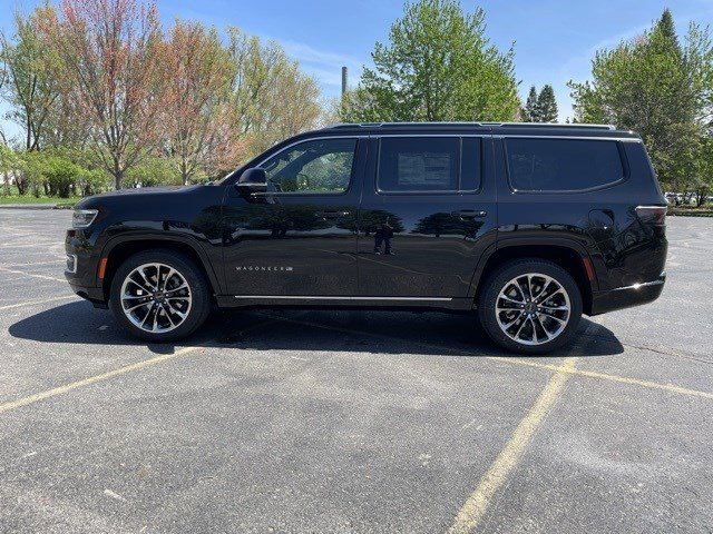 New 2025 Jeep Wagoneer Series III w/ Premium Group I image 2