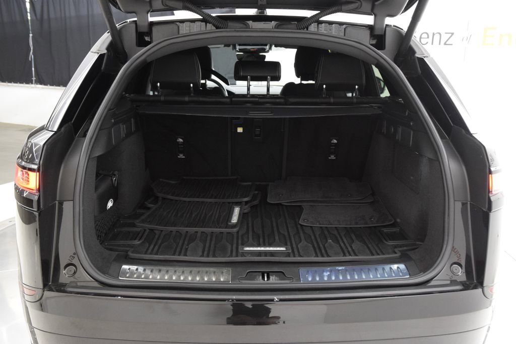 Used 2022 Land Rover Range Rover Velar R-Dynamic S AWD/4WD image 29