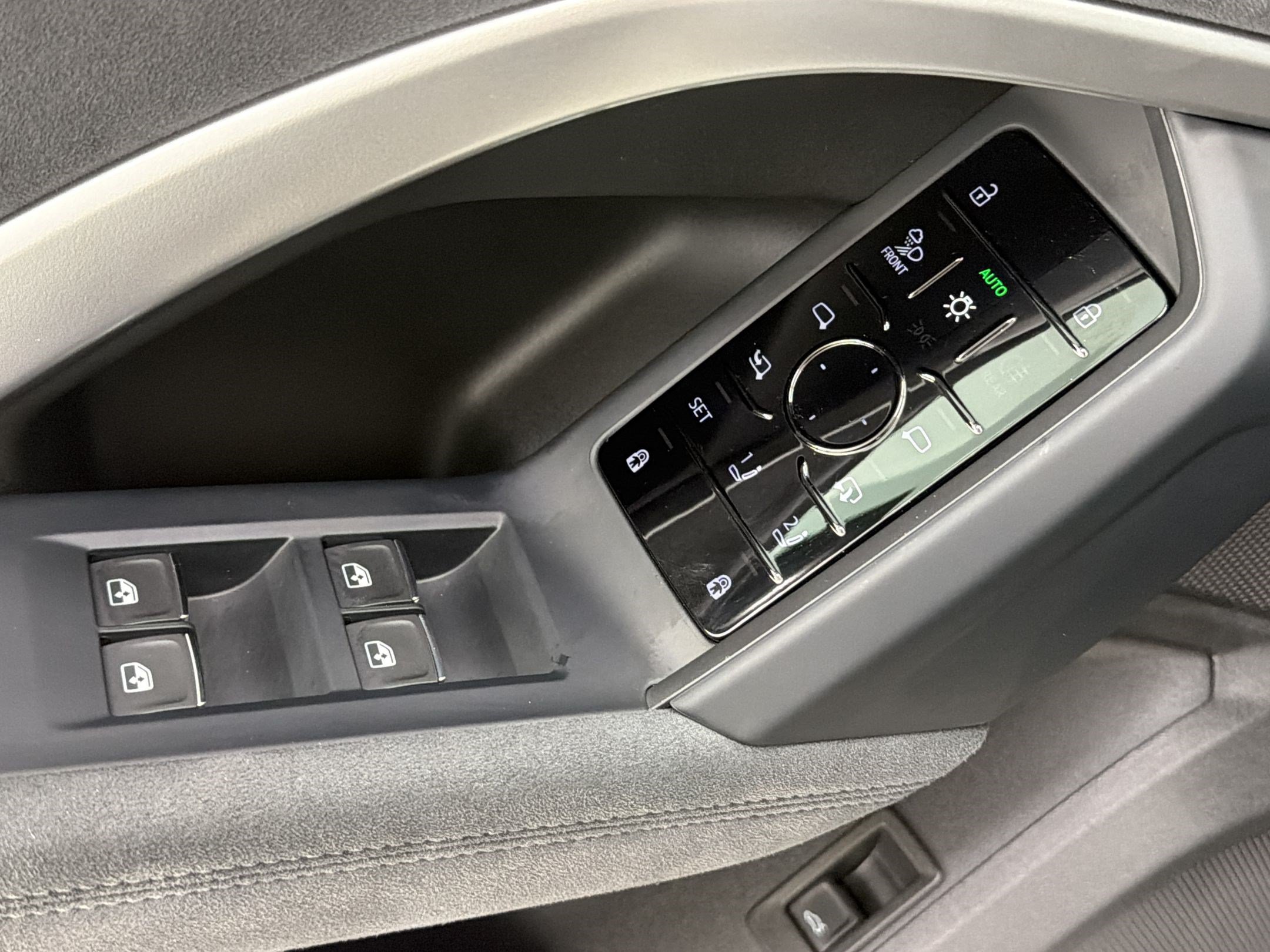 New 2026 Audi SQ5 Premium Plus AWD/4WD image 13