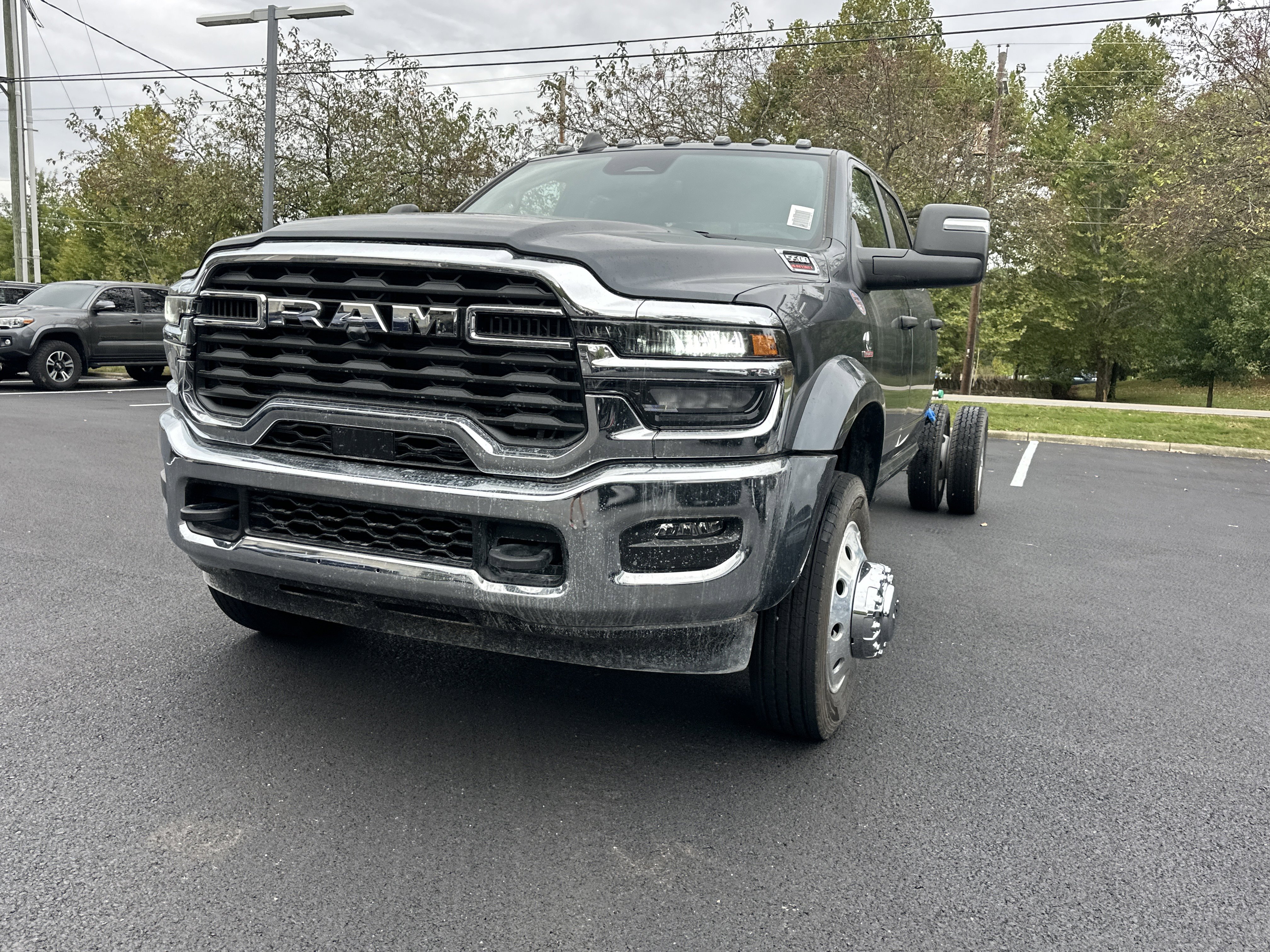 New 2026 RAM 5500 4x4 Crew Cab image 24