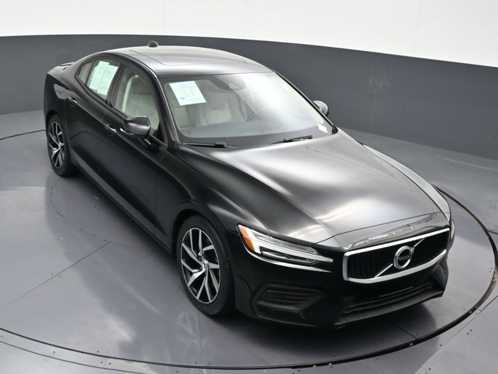 Used 2019 Volvo S60 T5 Momentum w/ Premium Package image 21