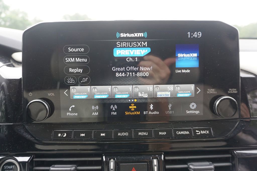 Used 2023 Nissan Pathfinder SL w/ SL Premium Package FWD image 11