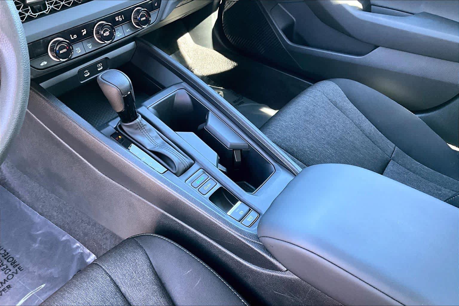 Used 2023 Honda Accord EX image 16