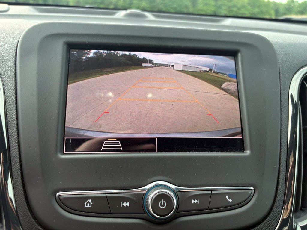 Used 2024 Chevrolet Equinox RS FWD image 5