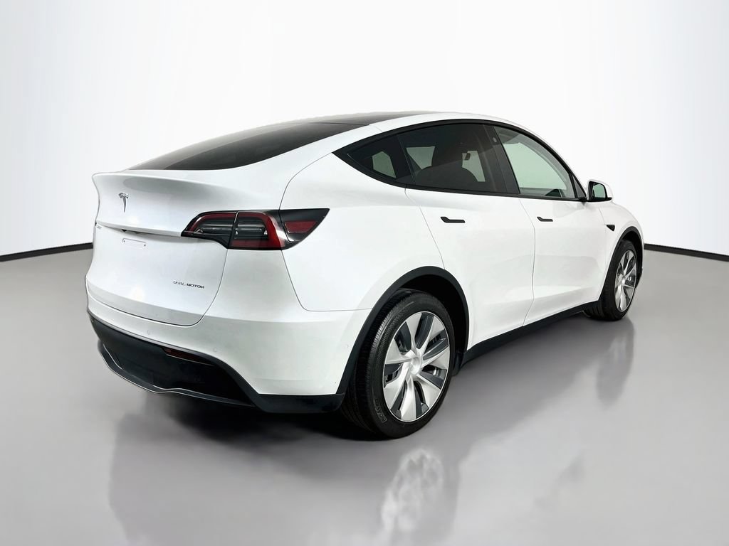 Used 2021 Tesla Model Y Long Range AWD/4WD image 6