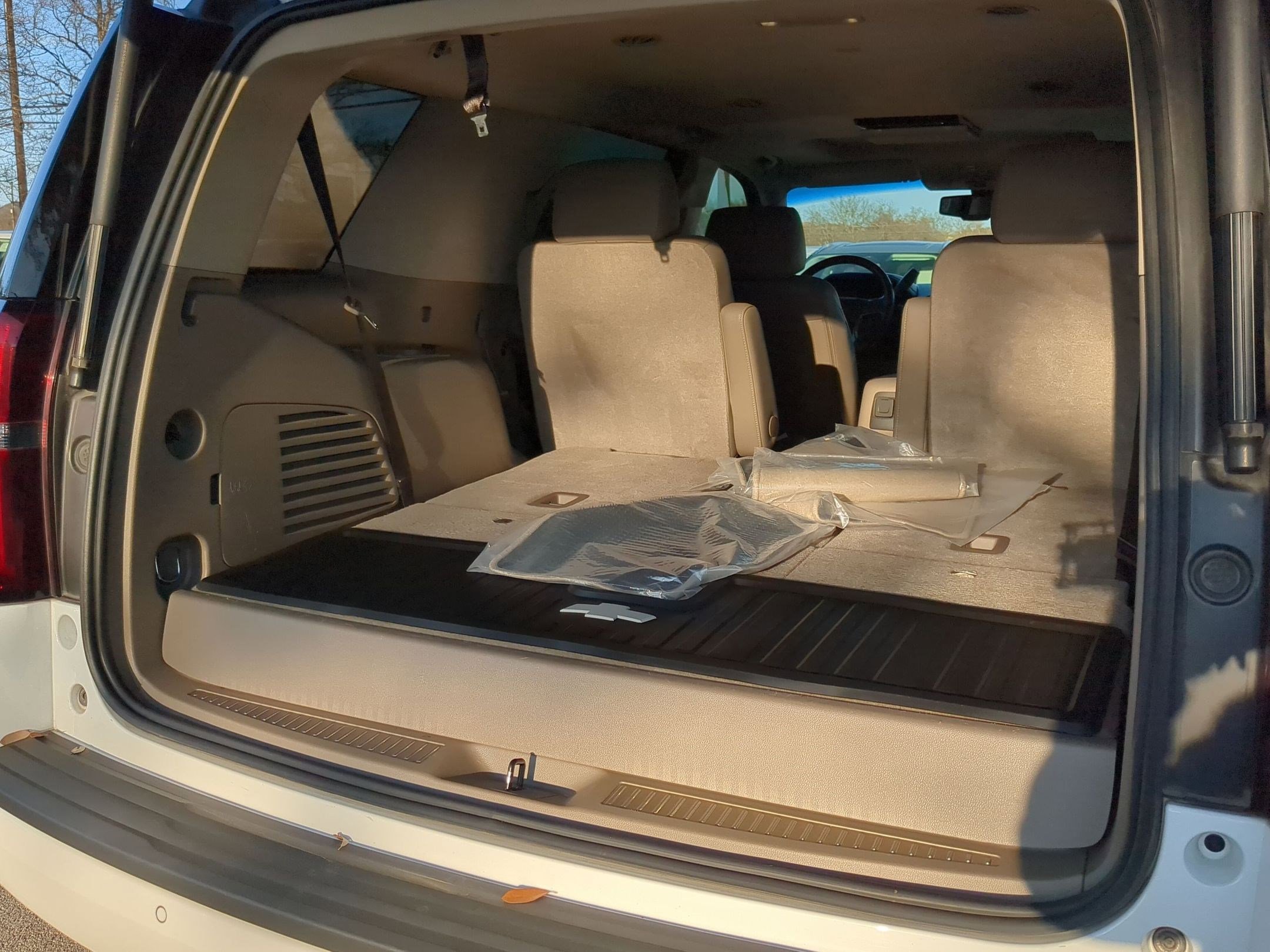 Used 2018 Chevrolet Tahoe Premier image 23