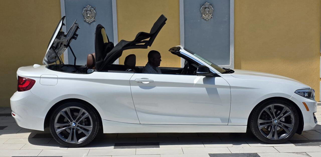 Used 2015 BMW 228i xDrive Convertible AWD/4WD image 9