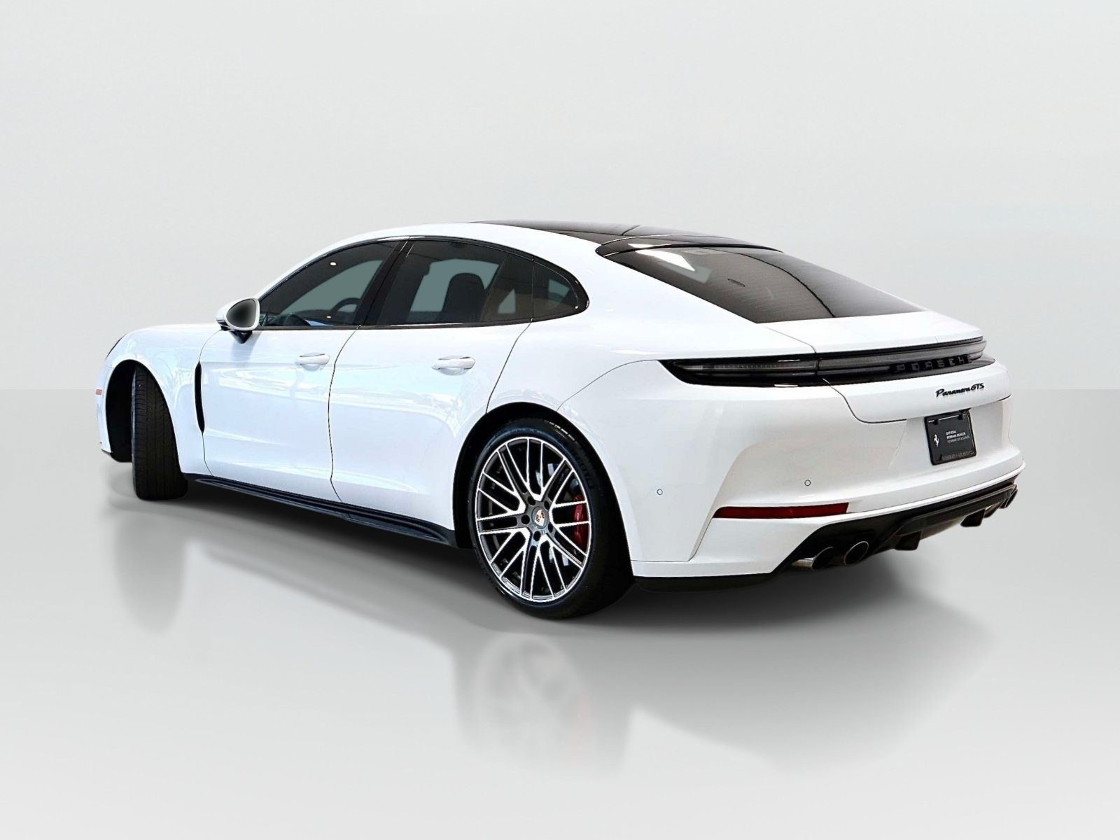 Used 2026 Porsche Panamera GTS AWD/4WD image 3