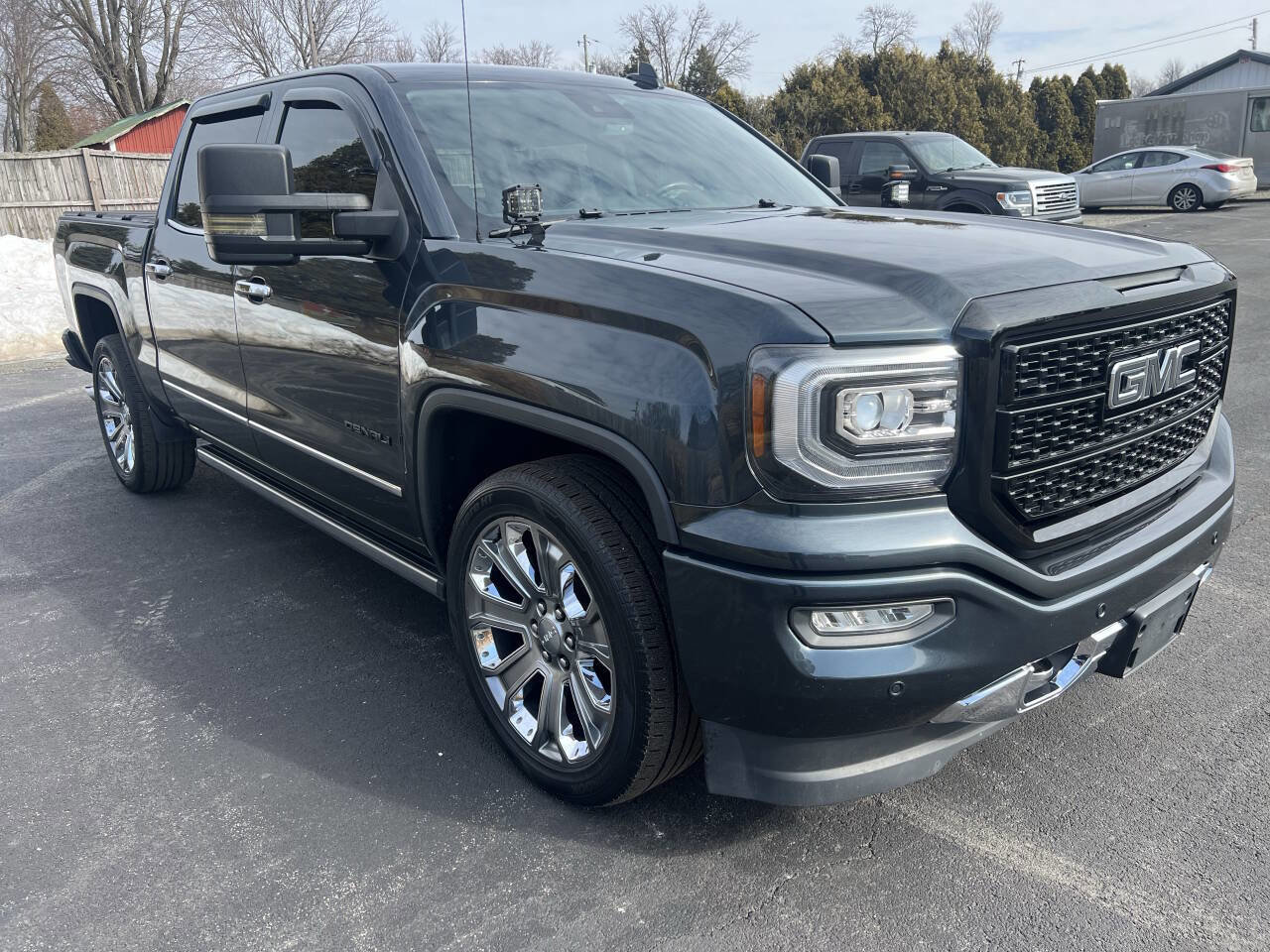 Used 2018 GMC Sierra 1500 Denali w/ Denali Ultimate Package image 3