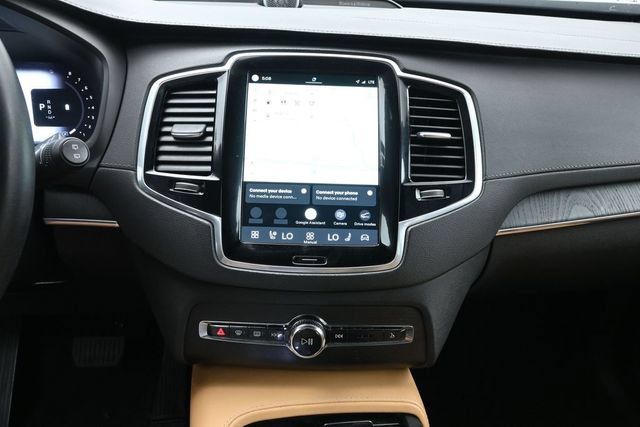 Used 2023 Volvo XC90 B6 Ultimate AWD/4WD image 14