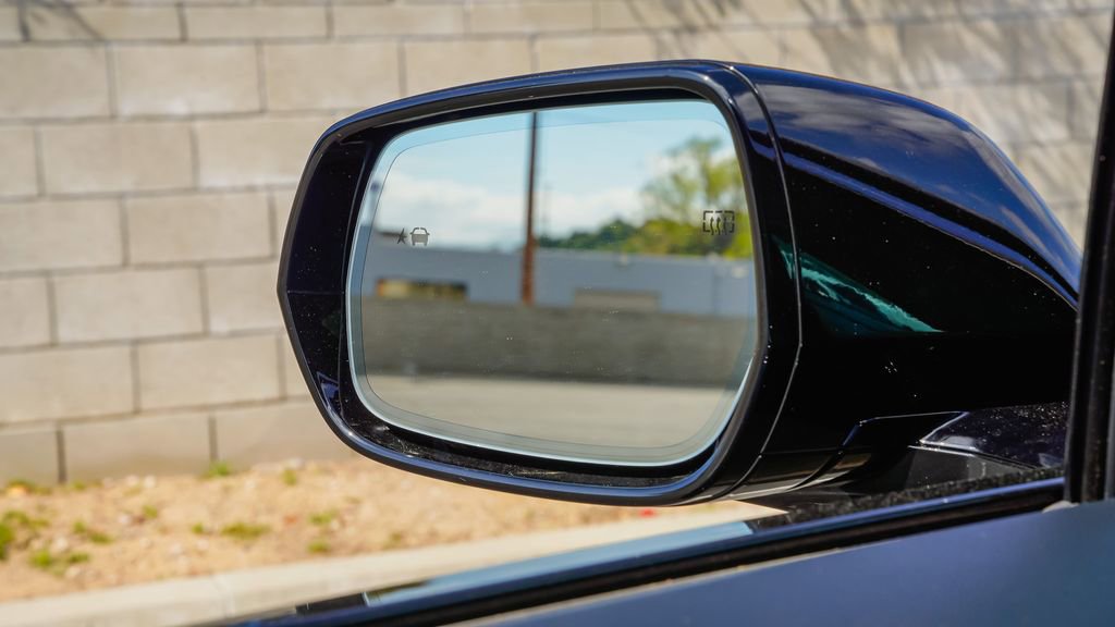 New 2026 Cadillac Lyriq Luxury w/ LPO, Floor Liner Package image 16