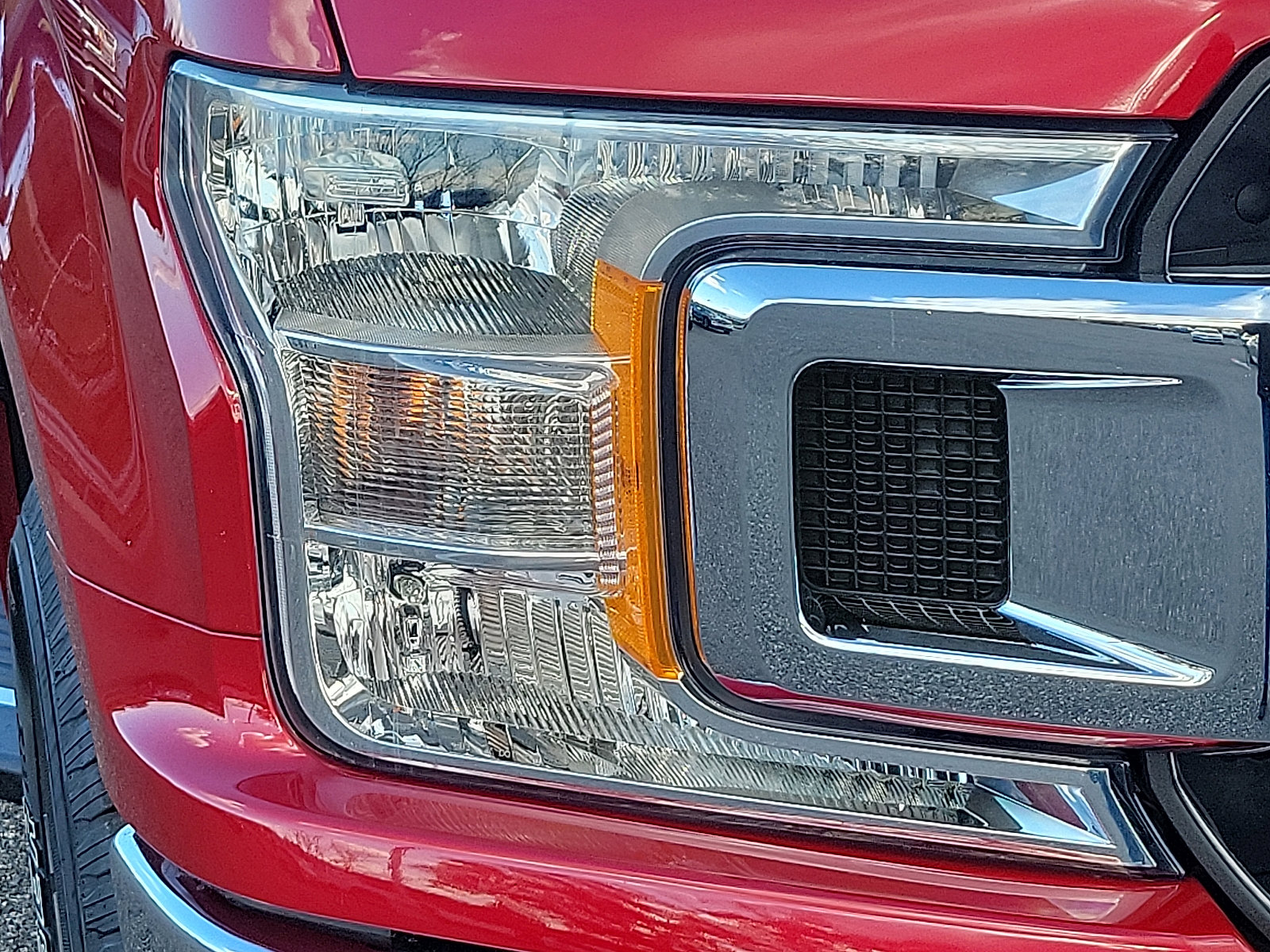 Used 2020 Ford F150 XLT w/ Equipment Group 302A Luxury image 9